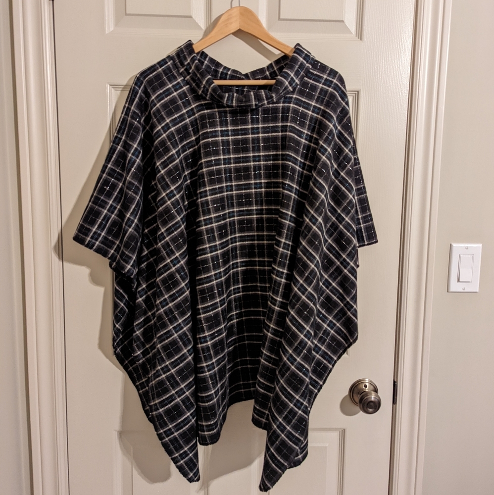 Plaid Mid-weight Poncho for Spring or Fall
